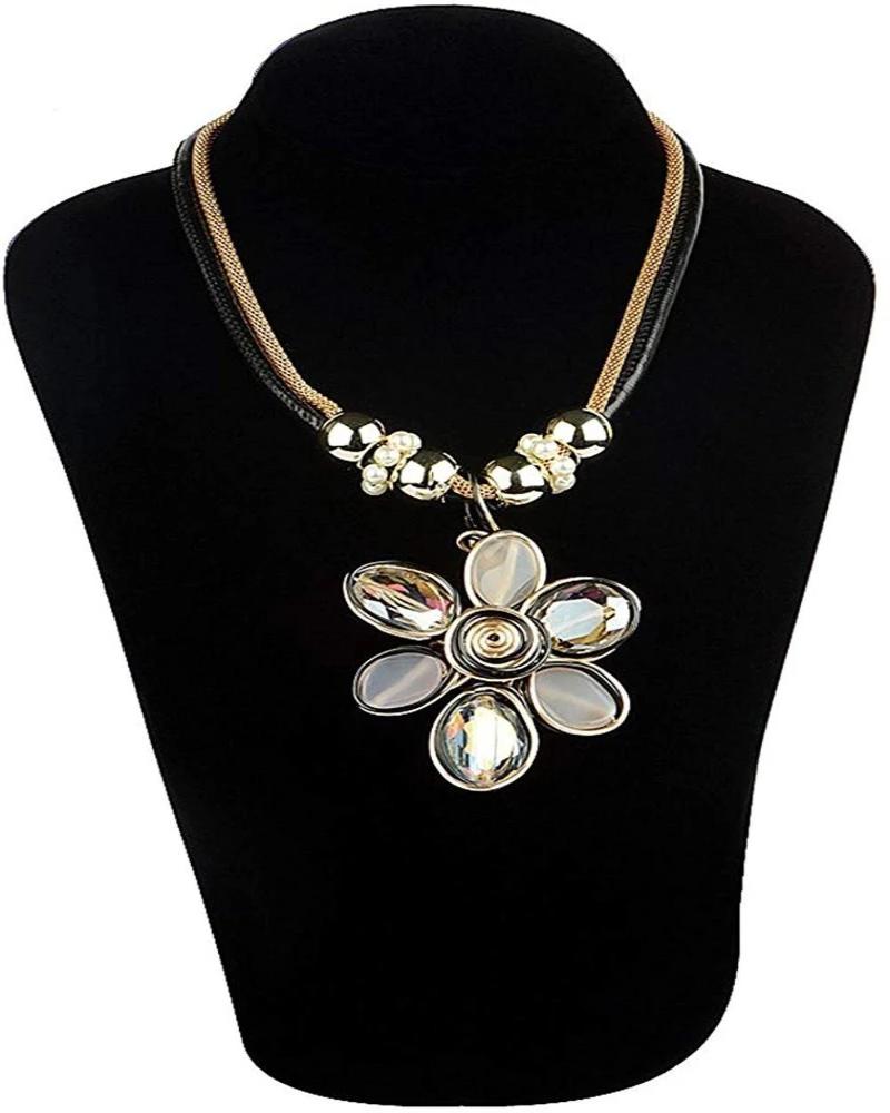 Flower Design with Crystal Pendant Necklace for women